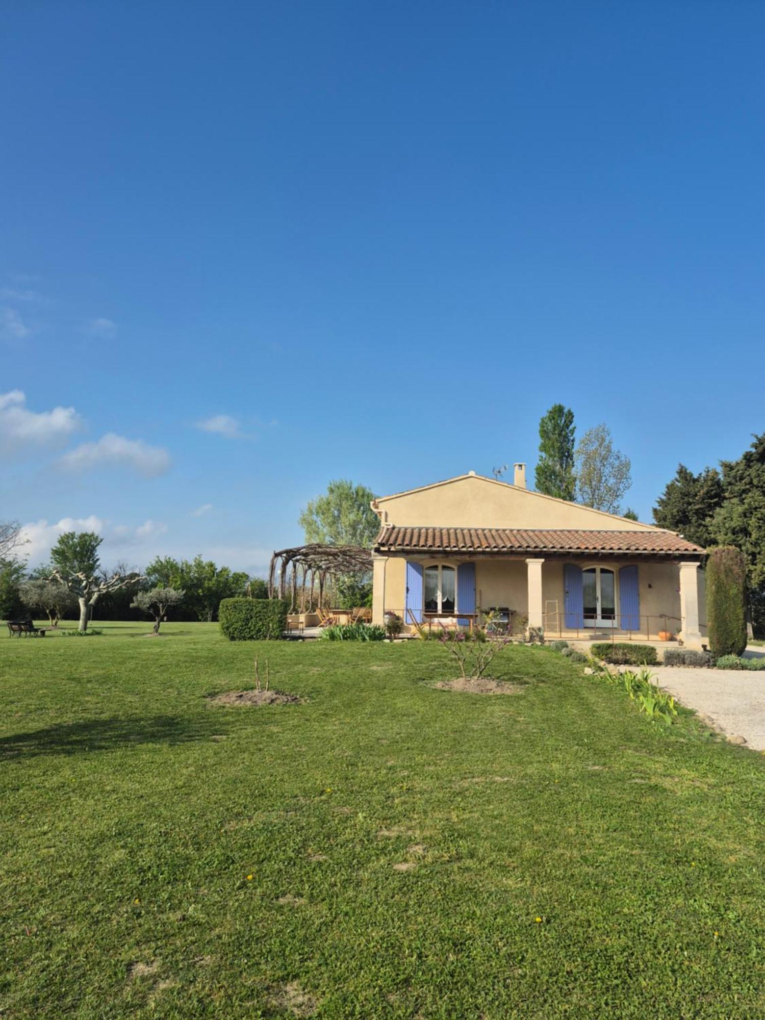 Mas Clement - Chambre Et Table D'Hotes L'Isle-sur-la-Sorgue Exterior photo