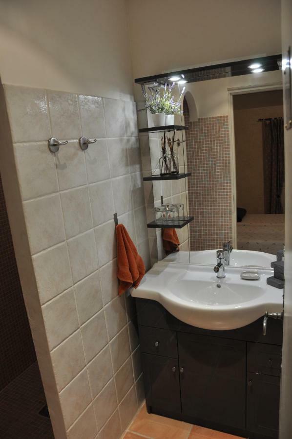 Mas Clement - Chambre Et Table D'Hotes L'Isle-sur-la-Sorgue Exterior photo